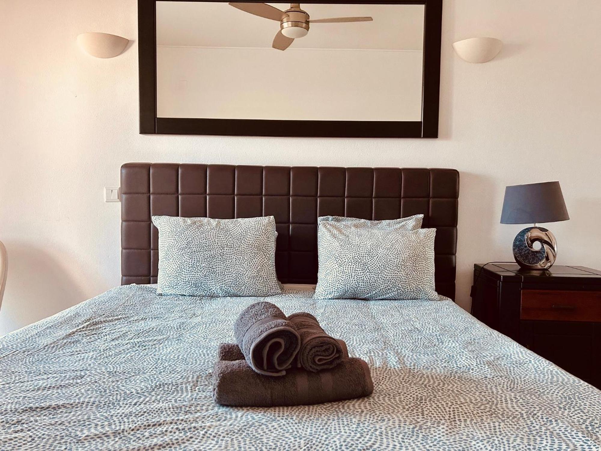 Lagos Marina View Apartment Near Beaches And Shops Extérieur photo