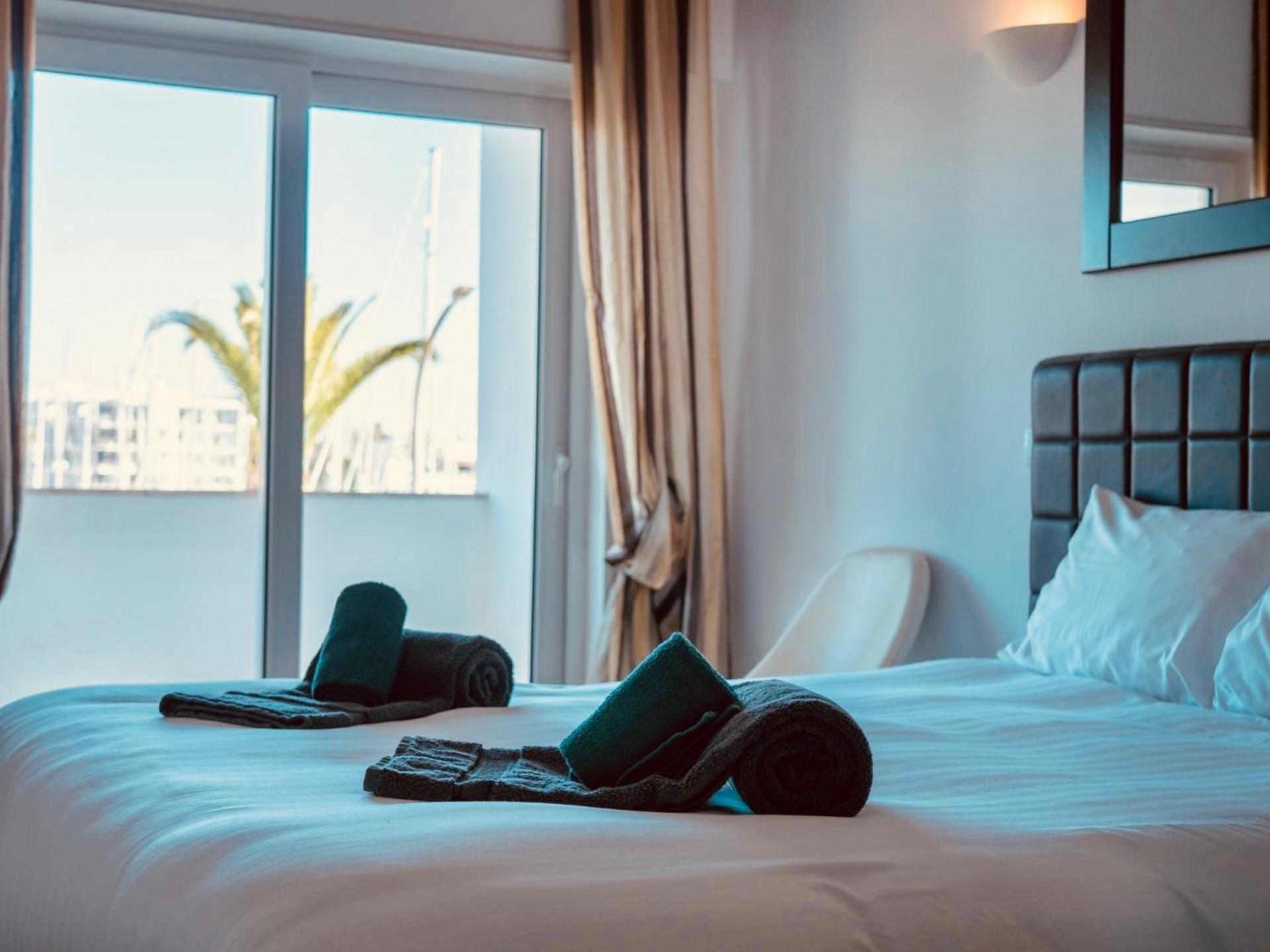 Lagos Marina View Apartment Near Beaches And Shops Extérieur photo